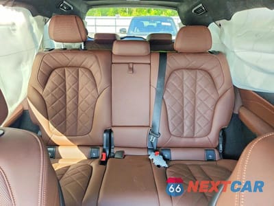 Zdjęcie 10 z 13 samochodu: 2023 BMW X7 XDRIVE40I VIN:5UX23EM0XP9R30984 - miniatura