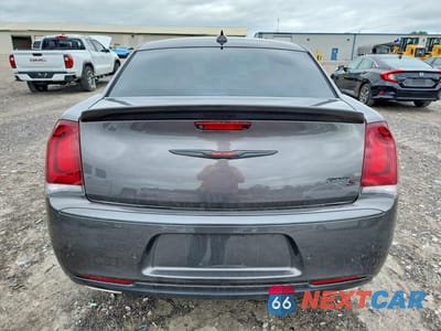 Zdjęcie 6 z 13 samochodu: 2021 CHRYSLER 300 S VIN:2C3CCABT3MH629971 - miniatura