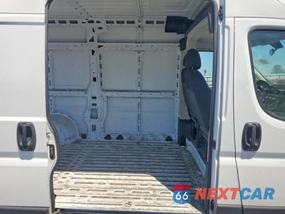 Zdjęcie 11 z 13 samochodu: 2020 RAM PROMASTER 1500 CARGO ** R & D * CLN TITLE * PRI FLEET * CK ENG LT ON ** VIN:3C6TRVBG2LE127054 - miniatura