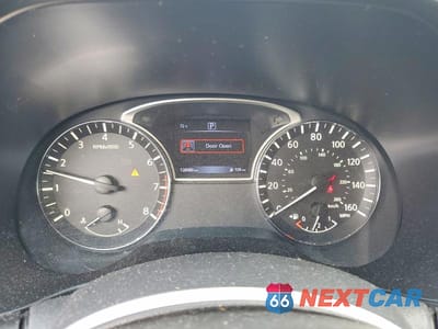 Zdjęcie 9 z 13 samochodu: 2017 NISSAN PATHFINDER SV VIN:5N1DR2MN6HC607213 - miniatura