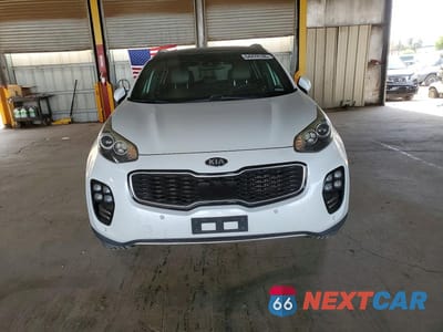 Piąte zdjęcie samochodu w środku: 2017 KIA SPORTAGE SX VIN:KNDPRCA66H7067990 - miniatura