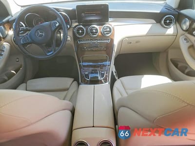 Zdjęcie 8 z 13 samochodu: 2018 MERCEDES-BENZ GLC 300 VIN:WDC0G4JB9JV076219 - miniatura