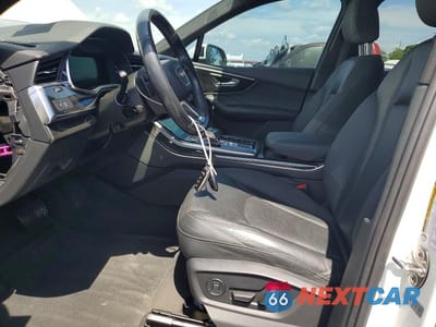 Zdjęcie 7 z 13 samochodu: 2021 AUDI Q7 PREMIUM PLUS VIN:WA1LJAF77MD023708 - miniatura
