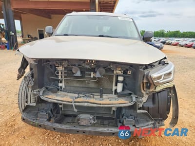 Piąte zdjęcie samochodu w środku: 2022 INFINITI QX80 PREMIUM SELECT VIN:JN8AZ2AF0N9741037 - miniatura