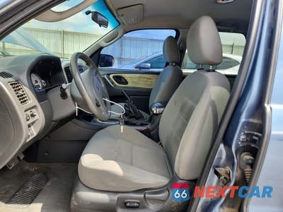 Zdjęcie 7 z 13 samochodu: 2006 FORD ESCAPE XLT VIN:1FMYU03106KA18700 - miniatura