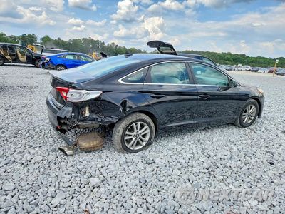 Trzecie zdjęcie samochodu z tyłu: 2017 HYUNDAI SONATA SE VIN:5NPE24AF8HH466882 - miniatura
