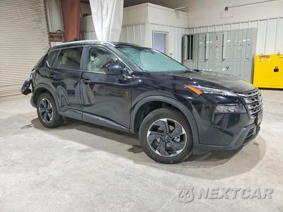 Czwarte zdjęcie samochodu z boku: 2025 NISSAN ROGUE SV VIN:JN8BT3BB0SW429322 - miniatura
