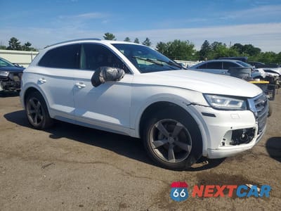 Czwarte zdjęcie samochodu z boku: 2018 AUDI Q5 PREMIUM PLUS VIN:WA1BNAFY8J2057351 - miniatura