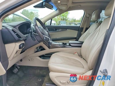 Zdjęcie 7 z 13 samochodu: 2017 LINCOLN MKX RESERVE VIN:2LMPJ8LR9HBL30699 - miniatura