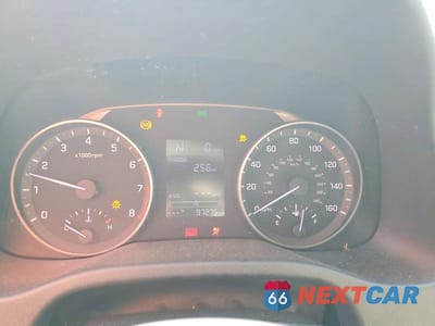 Zdjęcie 9 z 12 samochodu: 2017 HYUNDAI ELANTRA SE VIN:KMHD74LF3HU357922 - miniatura