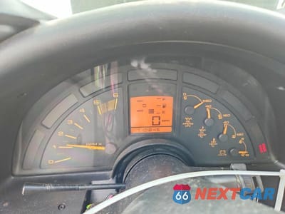 Zdjęcie 9 z 12 samochodu: 1991 CHEVROLET CORVETTE VIN:1G1YY2389M5101399 - miniatura