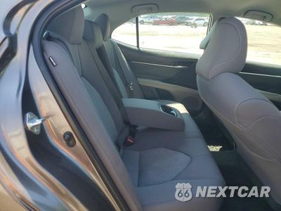 Zdjęcie 10 z 13 samochodu: 2022 TOYOTA CAMRY LE VIN:4T1C11AK8NU685019 - miniatura