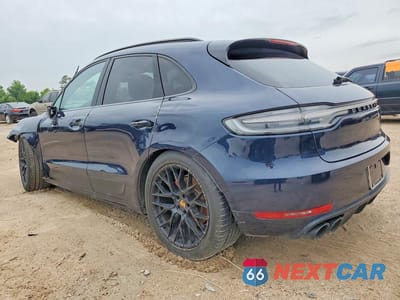 Drugie zdjęcie samochodu z przodu: 2021 PORSCHE MACAN GTS VIN:WP1AG2A58MLB52116 - miniatura