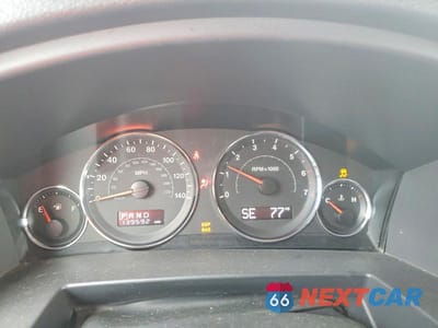 Zdjęcie 9 z 12 samochodu: 2008 JEEP COMMANDER SPORT VIN:1J8HG48K58C184835 - miniatura