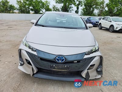 Piąte zdjęcie samochodu w środku: 2022 TOYOTA PRIUS PRIME LIMITED VIN:JTDKAMFP1N3198711 - miniatura