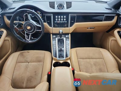 Zdjęcie 8 z 12 samochodu: 2017 PORSCHE MACAN VIN:WP1AA2A5XHLB04981 - miniatura