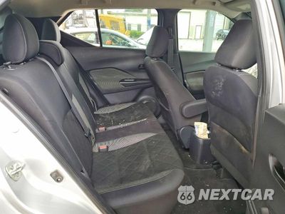 Zdjęcie 10 z 12 samochodu: 2019 NISSAN KICKS S VIN:3N1CP5CU2KL491264 - miniatura