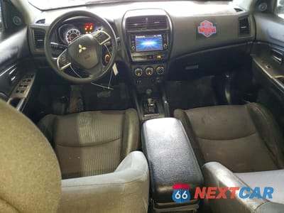 Zdjęcie 8 z 13 samochodu: 2018 MITSUBISHI OUTLANDER SPORT ES VIN:JA4AP3AU8JU024151 - miniatura