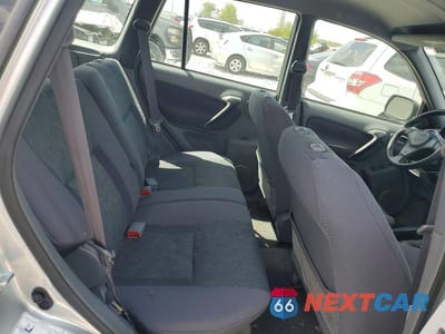 Zdjęcie 11 z 13 samochodu: 2002 TOYOTA RAV4 BASE VIN:JTEHH20V226031779 - miniatura
