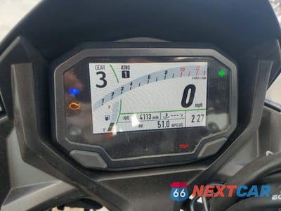 Zdjęcie 7 z 9 samochodu: 2025 KAWASAKI EX650 VIN:ML5EXER14SDAE4727 - miniatura