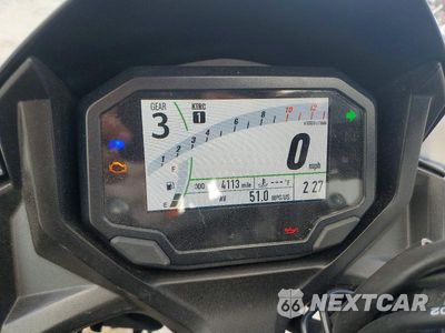 Zdjęcie 7 z 9 samochodu: 2025 KAWASAKI EX650 VIN:ML5EXER14SDAE4727 - miniatura