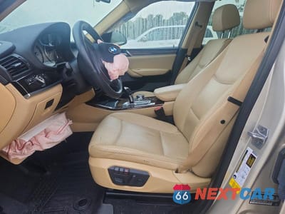 Zdjęcie 7 z 13 samochodu: 2017 BMW X3 SDRIVE28I VIN:5UXWZ7C53H0U46167 - miniatura