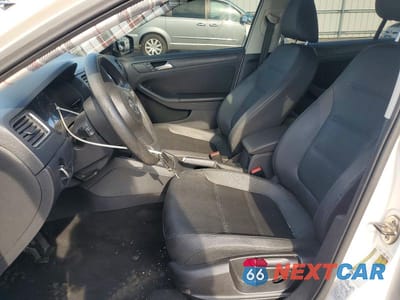 Zdjęcie 7 z 12 samochodu: 2011 VOLKSWAGEN JETTA SE VIN:3VWDZ7AJ1BM373598 - miniatura