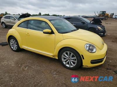 Czwarte zdjęcie samochodu z boku: 2013 VOLKSWAGEN BEETLE VIN:3VWJL7AT1DM669410 - miniatura