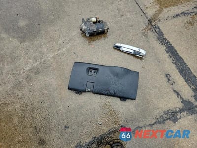 Zdjęcie 12 z 13 samochodu: 2008 CHEVROLET SILVERADO K2500 HEAVY DUTY VIN:1GCHK23658F119387 - miniatura
