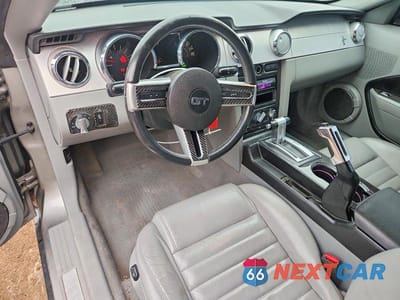 Zdjęcie 8 z 12 samochodu: 2008 FORD MUSTANG GT VIN:1ZVHT82H285166351 - miniatura