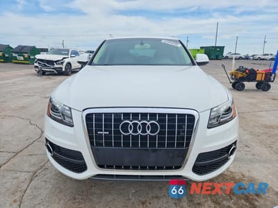 Piąte zdjęcie samochodu w środku: 2011 AUDI Q5 PREMIUM PLUS VIN:WA1DKAFP2BA009277 - miniatura