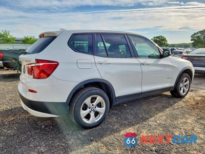 Trzecie zdjęcie samochodu z tyłu: 2011 BMW X3 XDRIVE28I VIN:5UXWX5C55BL708383 - miniatura