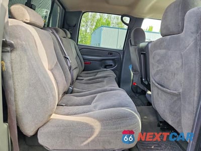 Zdjęcie 10 z 12 samochodu: 2005 CHEVROLET SILVERADO K1500 VIN:2GCEK13TX51168736 - miniatura