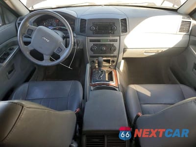 Zdjęcie 8 z 14 samochodu: 2006 JEEP GRAND CHEROKEE LAREDO VIN:1J4GR48K16C282698 - miniatura