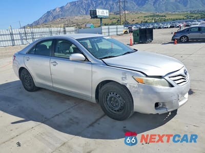 Czwarte zdjęcie samochodu z boku: 2010 TOYOTA CAMRY LE VIN:4T1BF3EK3AU087224 - miniatura