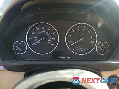 Zdjęcie 9 z 12 samochodu: 2014 BMW 328 I VIN:WBA3A5C57EJ464903 - miniatura