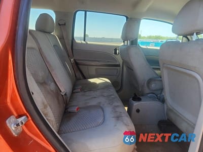 Zdjęcie 10 z 12 samochodu: 2006 CHEVROLET HHR LT VIN:3GNDA23DX6S666073 - miniatura