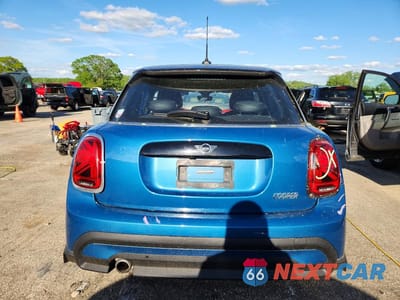 Zdjęcie 6 z 12 samochodu: 2022 MINI COOPER VIN:WMW33DK0XN2R43353 - miniatura
