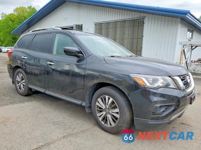Czwarte zdjęcie samochodu z boku: 2018 NISSAN PATHFINDER S VIN:5N1DR2MM1JC664187 - miniatura