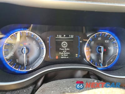 Zdjęcie 9 z 13 samochodu: 2019 CHRYSLER PACIFICA TOURING L VIN:2C4RC1BG9KR597298 - miniatura