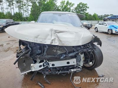 Piąte zdjęcie samochodu w środku: 2017 LAND ROVER RANGE ROVER SUPERCHARGED VIN:SALGS2FE1HA366586 - miniatura
