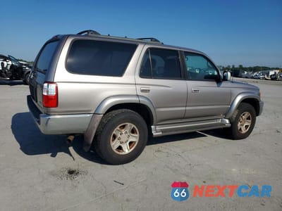 Trzecie zdjęcie samochodu z tyłu: 2001 TOYOTA 4RUNNER SR5 VIN:JT3GN86R110193060 - miniatura