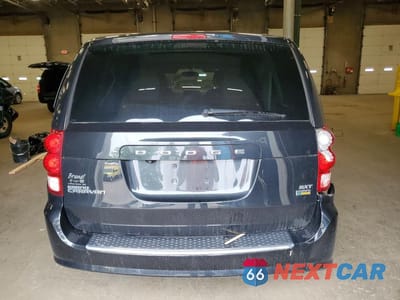 Zdjęcie 6 z 13 samochodu: 2017 DODGE GRAND CARAVAN SXT VIN:2C4RDGCG3HR737997 - miniatura