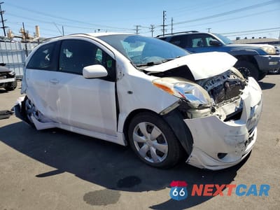Czwarte zdjęcie samochodu z boku: 2008 TOYOTA YARIS S VIN:JTDJT923785214599 - miniatura