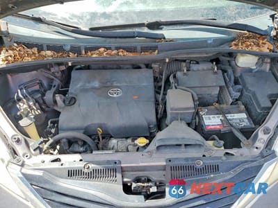 Zdjęcie 12 z 13 samochodu: 2011 TOYOTA SIENNA LE VIN:5TDKK3DC8BS133663 - miniatura