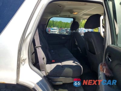 Zdjęcie 10 z 12 samochodu: 2011 GMC YUKON SLE VIN:1GKS2AE00BR267613 - miniatura