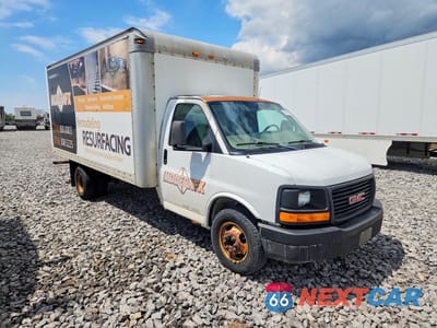 Czwarte zdjęcie samochodu z boku: 2005 GMC SAVANA CUTAWAY G3500 VIN:1GDJG31V151907610 - miniatura