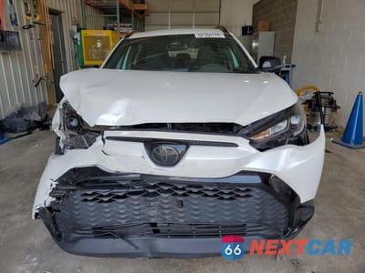 Piąte zdjęcie samochodu w środku: 2025 TOYOTA COROLLA CROSS HYBRID SE VIN:7MUFBABG9SV083728 - miniatura
