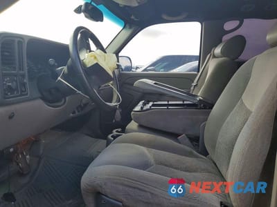 Zdjęcie 7 z 13 samochodu: 2005 CHEVROLET SUBURBAN C1500 VIN:3GNEC16Z55G265967 - miniatura