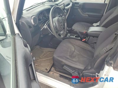 Zdjęcie 8 z 12 samochodu: 2014 JEEP WRANGLER SPORT VIN:1C4AJWAG2EL192382 - miniatura